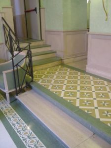 gradini col. 16 verde pieve con pavimento decoro art. 2012 e 1033