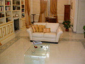 Soggiorno monocolore bianco botticino 09 e art.1019